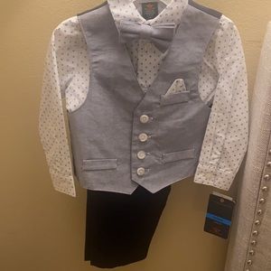 Dockers 24 months 4piece outfit
